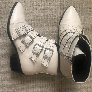 Off white booties